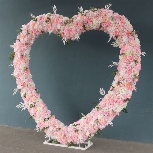 Heart Shaped Valentine Wedding Arch (Rental) R21